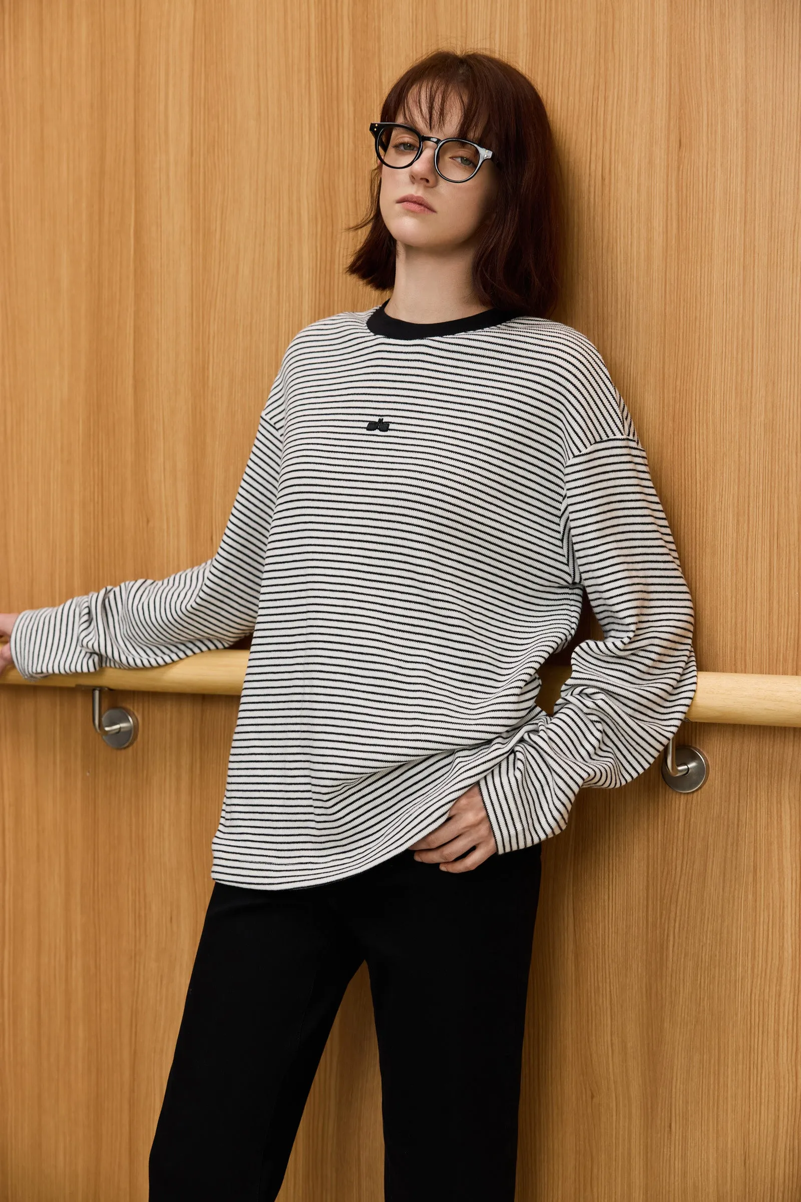 LILY Classic Striped Casual Pullover Crewneck Sweatshirt