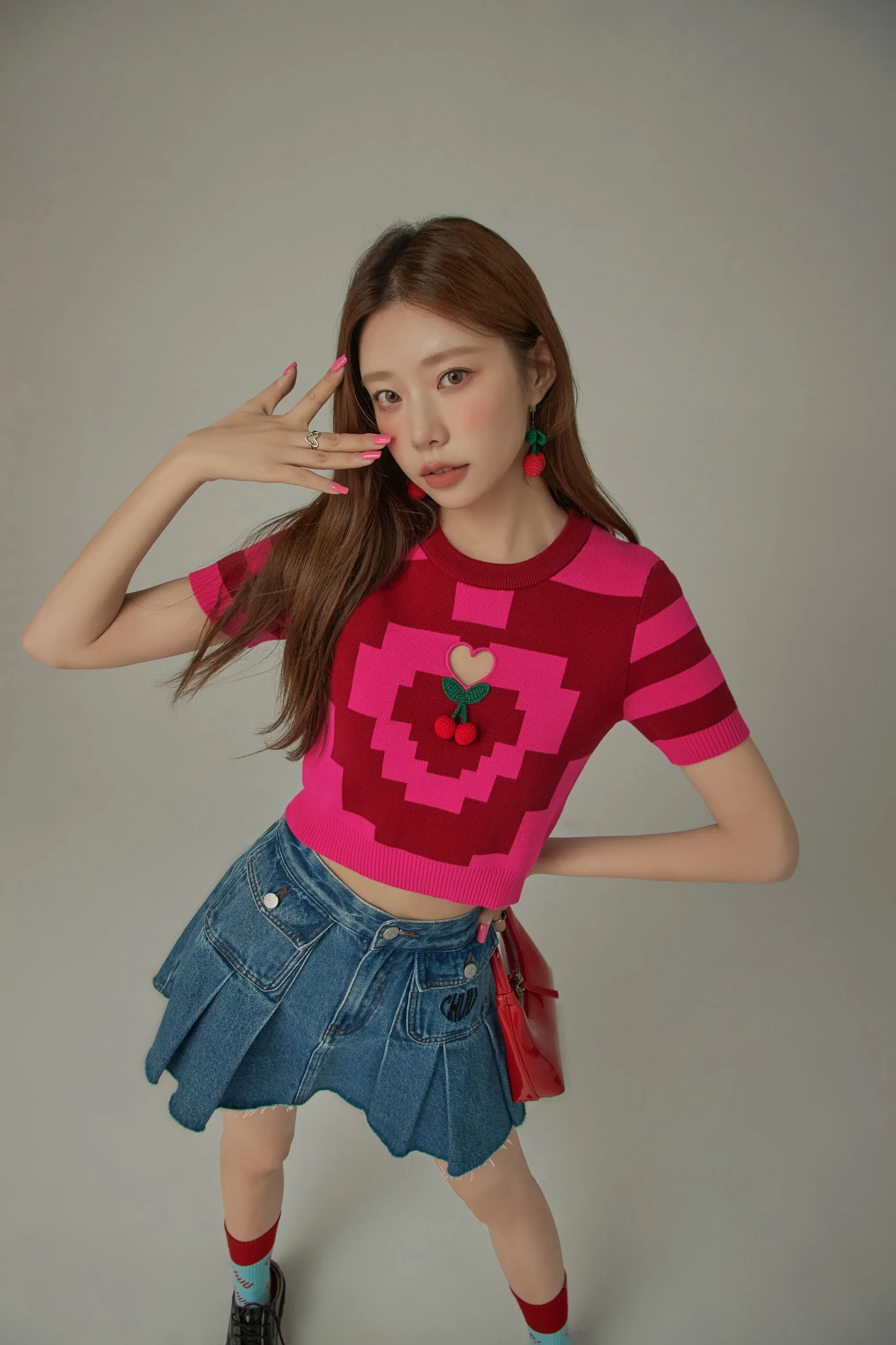 Pixel Pattern Heart Cutout Color Knit Sweater