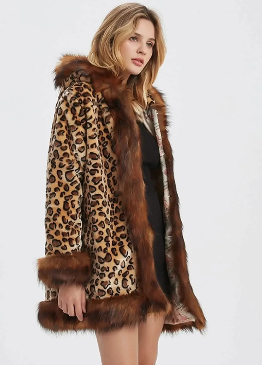 Women's Chic Leopard Print Jacket with Plush Faux Fur Collar